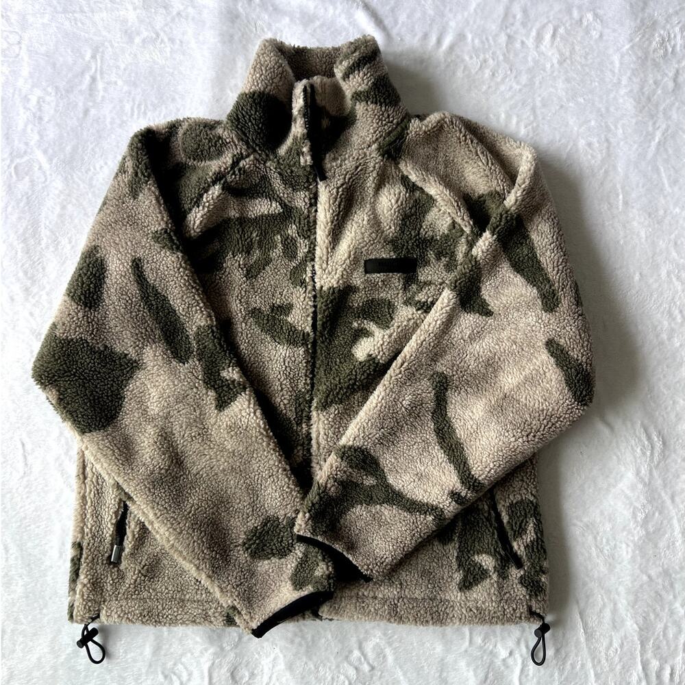 Essentials Fear Of God Camo Sherpa Fleece Pullover XS